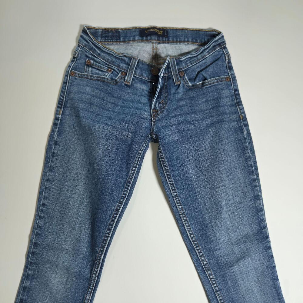 Levis 524 Jeans Juniors 0M Medium Wash Blue Denim Too Superlow Bootcut